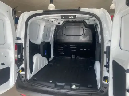 Photo 10 Ford Transit Courier Gén. II Ph1 Limited 2