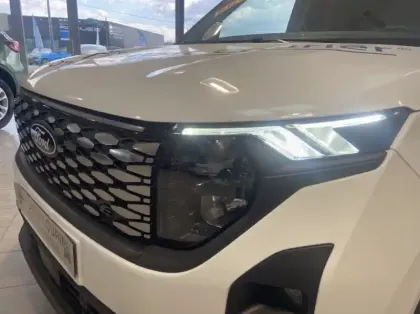 Photo 29 Ford Transit Courier Gén. II Ph1 Limited 2