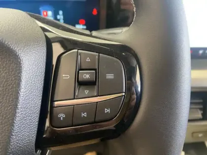 Photo 20 Ford Transit Courier Gén. II Ph1 Limited 2