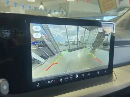 Photo 15 Ford Transit Courier Gén. II Ph1 Limited 2