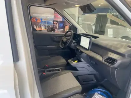 Photo 26 Ford Transit Courier Gén. II Ph1 Limited 2