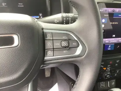 Photo 22 Jeep Renegade Nouveau 1.5 Turbo T4 130 ch BVR7 e-Hybrid Summit