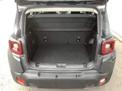 Photo 9 Jeep Renegade Nouveau 1.5 Turbo T4 130 ch BVR7 e-Hybrid Summit