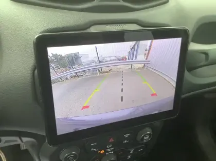 Photo 18 Jeep Renegade Nouveau 1.5 Turbo T4 130 ch BVR7 e-Hybrid Summit