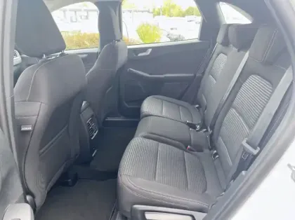 Photo 8 Ford Kuga Gén. III Ph1 Titanium 5