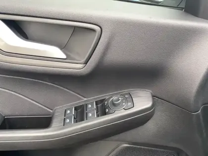 Photo 5 Ford Kuga Gén. III Ph1 Titanium 5