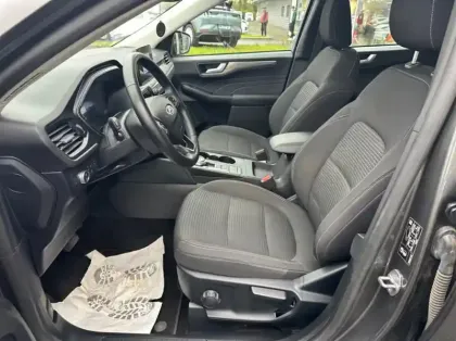 Photo 9 Ford Kuga Gén. III Ph1 Titanium 5