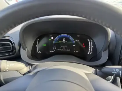 Photo 11 Toyota Yaris Hybride 1.5 HYBRID 116H DESIGN AUTO