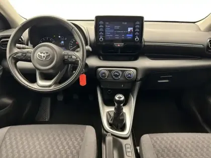 Photo 10 Toyota Yaris 70 VVT-i Dynamic