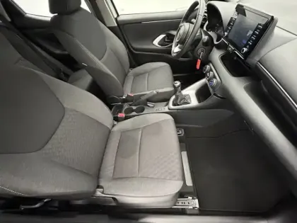 Photo 20 Toyota Yaris 70 VVT-i Dynamic