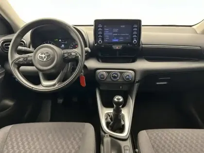 Photo 10 Toyota Yaris 70 VVT-i Dynamic