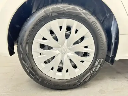 Photo 8 Toyota Yaris 70 VVT-i Dynamic