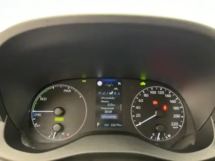 Photo 23 Toyota Yaris Hybride 116h Dynamic