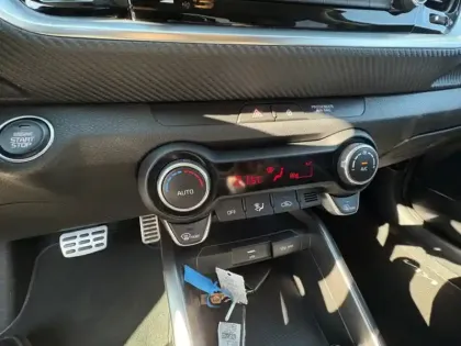 Photo 17 Kia Stonic Gén. I Ph2 GT Line 5