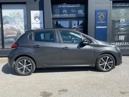 Photo 5 Peugeot 208 1.2 PureTech 82 Allure