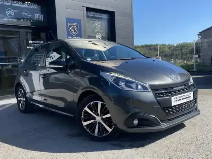 Photo 22 Peugeot 208 1.2 PureTech 82 Allure