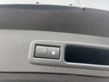 Photo 17 Lexus UX Gén. I Ph1 F SPORT Executive 5