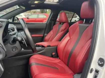 Photo 16 Lexus UX Gén. I Ph1 F SPORT Executive 5