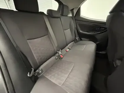 Photo 15 Toyota Yaris Hybride 116h Dynamic