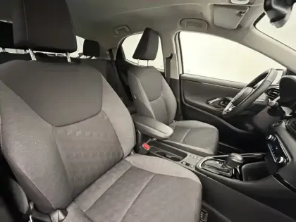 Photo 18 Toyota Yaris Hybride 116h Design