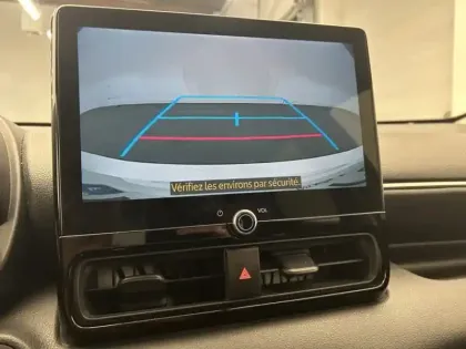 Photo 20 Toyota Yaris Hybride 116h Design