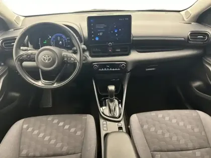 Photo 10 Toyota Yaris Hybride 116h Design