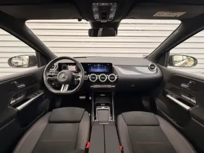 Photo 7 Mercedes Classe B Gén. III (W247) Ph2 AMG Line 5