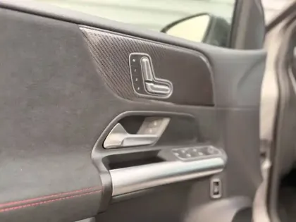 Photo 11 Mercedes Classe B Gén. III (W247) Ph2 AMG Line 5