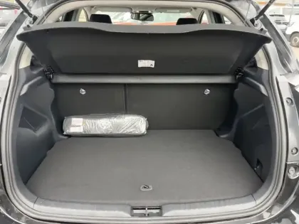 Photo 9 Toyota Yaris Hybride 116h Design