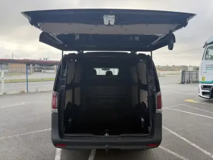 Photo 6 Mercedes Vito 119 CDI 4x4 Fourgon Long Pro