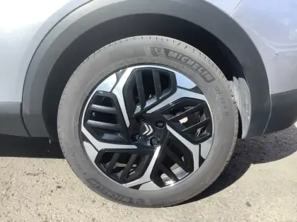 Photo 8 Citroën C4 Gén. III Ph1 NG MAX 5