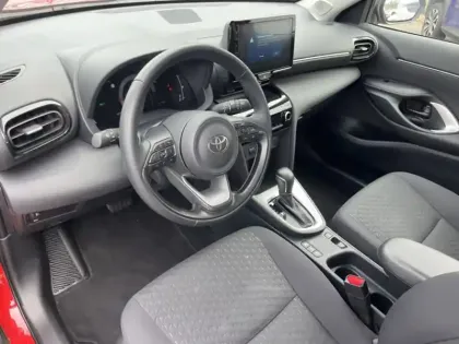 Photo 10 Toyota Yaris Hybride 1.5 HYBRID 116H DYNAMIC AUTO 2WD