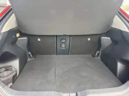 Photo 9 Toyota Yaris Hybride 1.5 HYBRID 116H DYNAMIC AUTO 2WD