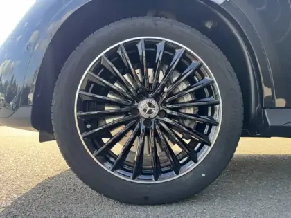 Photo 6 Mercedes Classe GLC Gén. II (X254) Ph1 AMG Line + 5