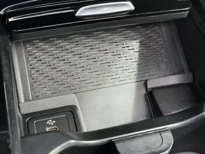 Photo 17 Mercedes Classe A Gén. IV (W177) Ph2 AMG Line 5