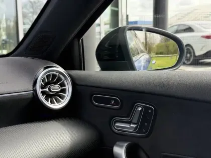 Photo 34 Mercedes Classe A Gén. IV (W177) Ph2 AMG Line 5