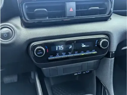 Photo 13 Toyota Yaris Gén. IV Ph1 NG Design 5