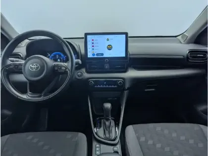 Photo 8 Toyota Yaris Gén. IV Ph1 NG Design 5