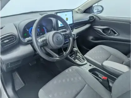 Photo 15 Toyota Yaris Gén. IV Ph1 NG Design 5