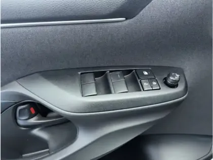 Photo 20 Toyota Yaris Gén. IV Ph1 NG Design 5