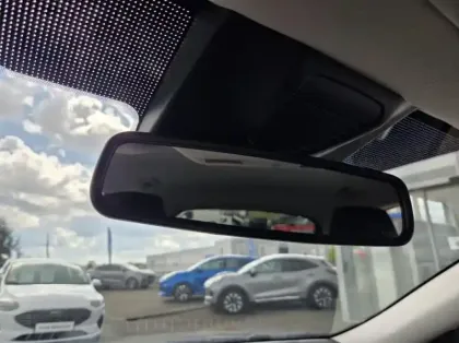 Photo 25 Ford Focus Gén. IV Ph2 Titanium X Business 5