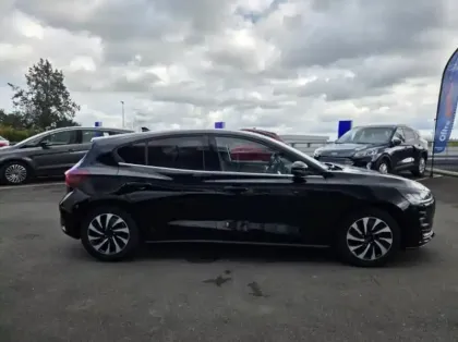 Photo 20 Ford Focus Gén. IV Ph2 Titanium X Business 5