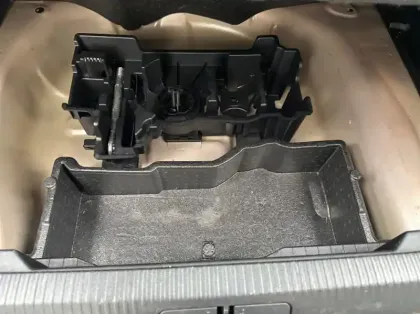 Photo 21 Peugeot 2008 Gén. II Ph1 NG Active 5