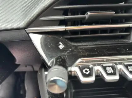 Photo 28 Peugeot 2008 Gén. II Ph1 NG Active 5