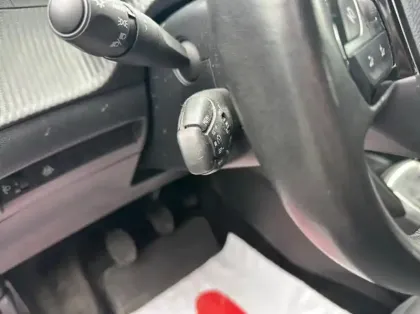 Photo 16 Peugeot 2008 Gén. II Ph1 NG Active 5