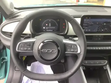 Photo 17 Fiat 600 Nouvelle 1.2 Hybrid 100ch DCT6 La Prima - 5P