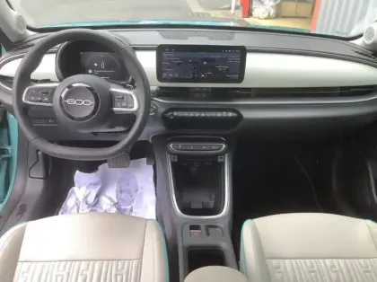 Photo 12 Fiat 600 Nouvelle 1.2 Hybrid 100ch DCT6 La Prima - 5P