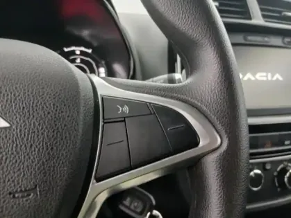 Photo 26 Dacia Spring Expression