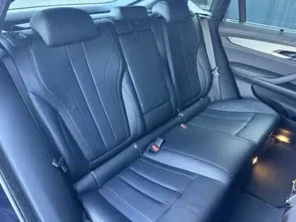 Photo 9 BMW X6 Gén. II (F16) Ph1 M50d 5