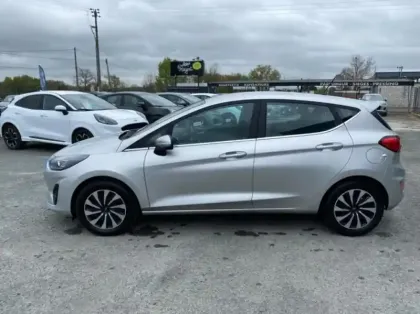 Photo 16 Ford Fiesta Gén. V Ph2 Titanium Business 5